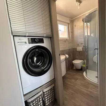Apartment Domu Mari