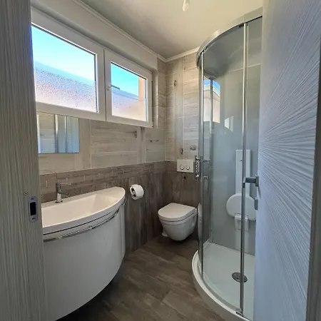 Domu Mari * Platamona