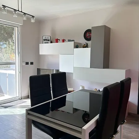 Domu Mari * Platamona